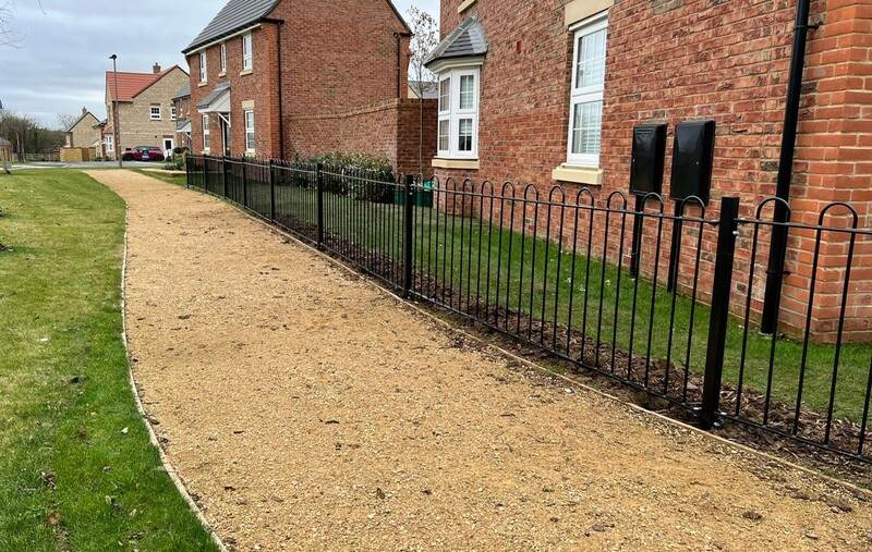 Bow-top railings in Stanford in the Vale